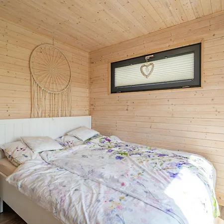 Luxusni V Raji & Romanticky Posed S Vyhledem Na Trosky Campingplads