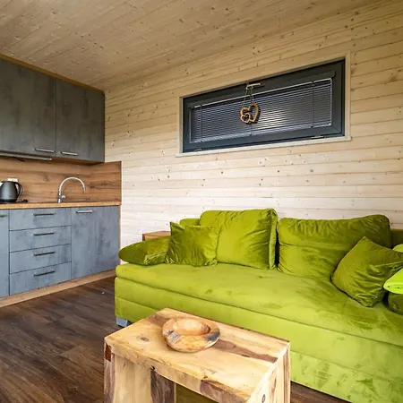 Luxusni V Raji & Romanticky Posed S Vyhledem Na Trosky Campingplads Ujezd pod Troskami